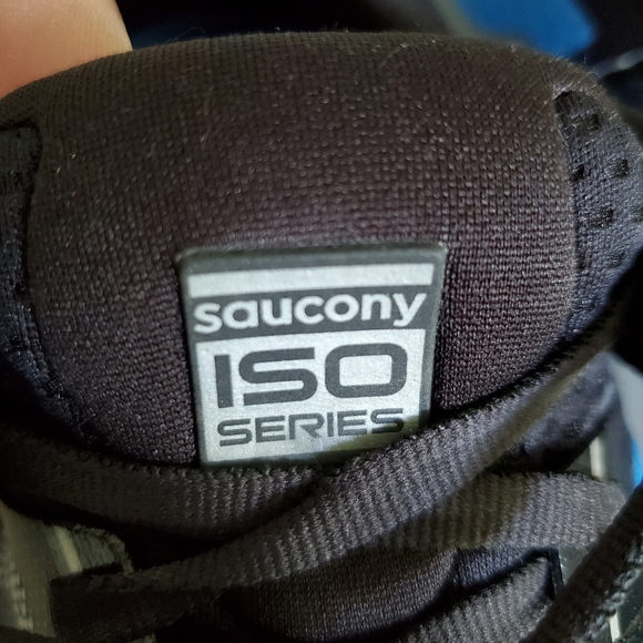 Saucony ISO Series Everun Formfit Sneakers - Picture 7 of 8